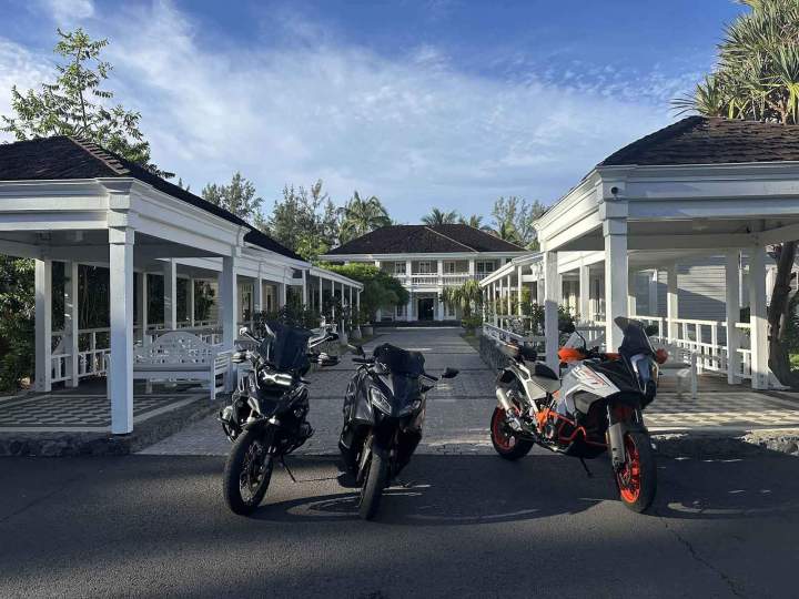 Aventure et performance pour les motards exigeants.